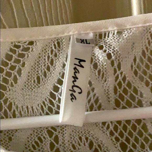 Lace Top - Picture 3 of 4